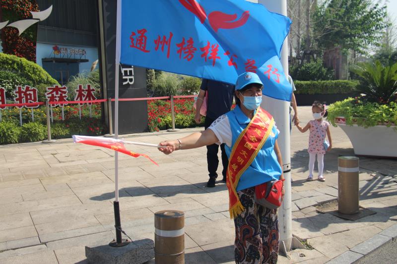 <strong>大鸡巴网站日逼视频</strong>